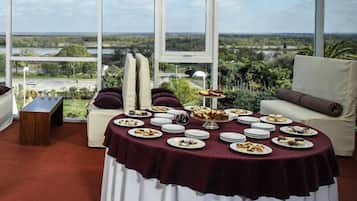 تناول الطعام