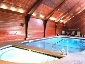 Innenpool, Außenpool