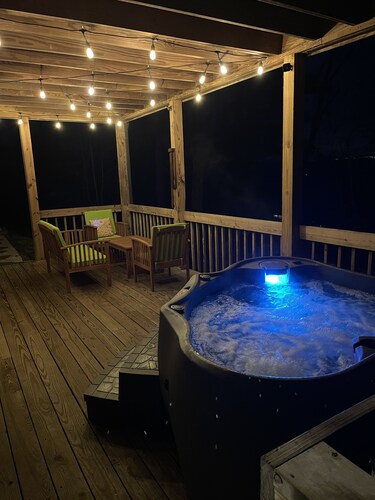 Private and only 10 minutes to downtown Asheville!
