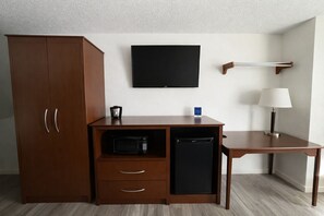 Skrivbord, arbetsyta för laptop, ljudisolering och gratis wi-fi