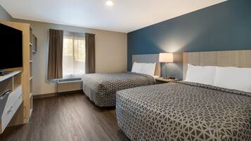 1 slaapkamer, een bureau, een laptopwerkplek, verduisterende gordijnen