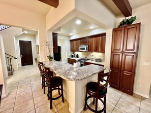 Fridge, microwave, oven, stovetop - 110414 3BR Stunning Spacious Resort Villa Gorgeous Mt Views Pool/Spa steps away (La Quinta)