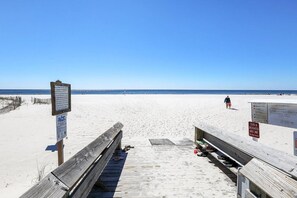 On the beach - Awesome views from balcony overlooking beach! Centrally located in Orange Beach. (Orange Beach)