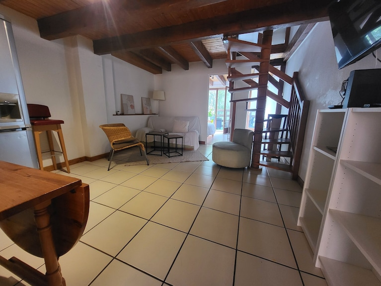 Charming Chalet-style Accommodation, 12 Minutes From The Town Center - Estrasburgo