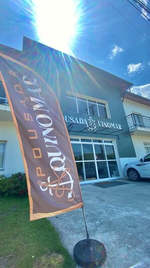 Front of property - Pousada Aquino Mar (Paraty)