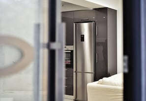 House, Multiple Beds