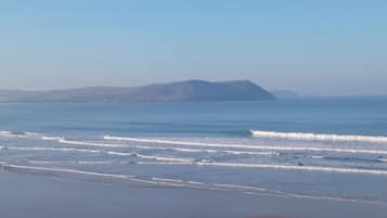 Apartment, 1 Queen Bed with Sofa bed | Beach