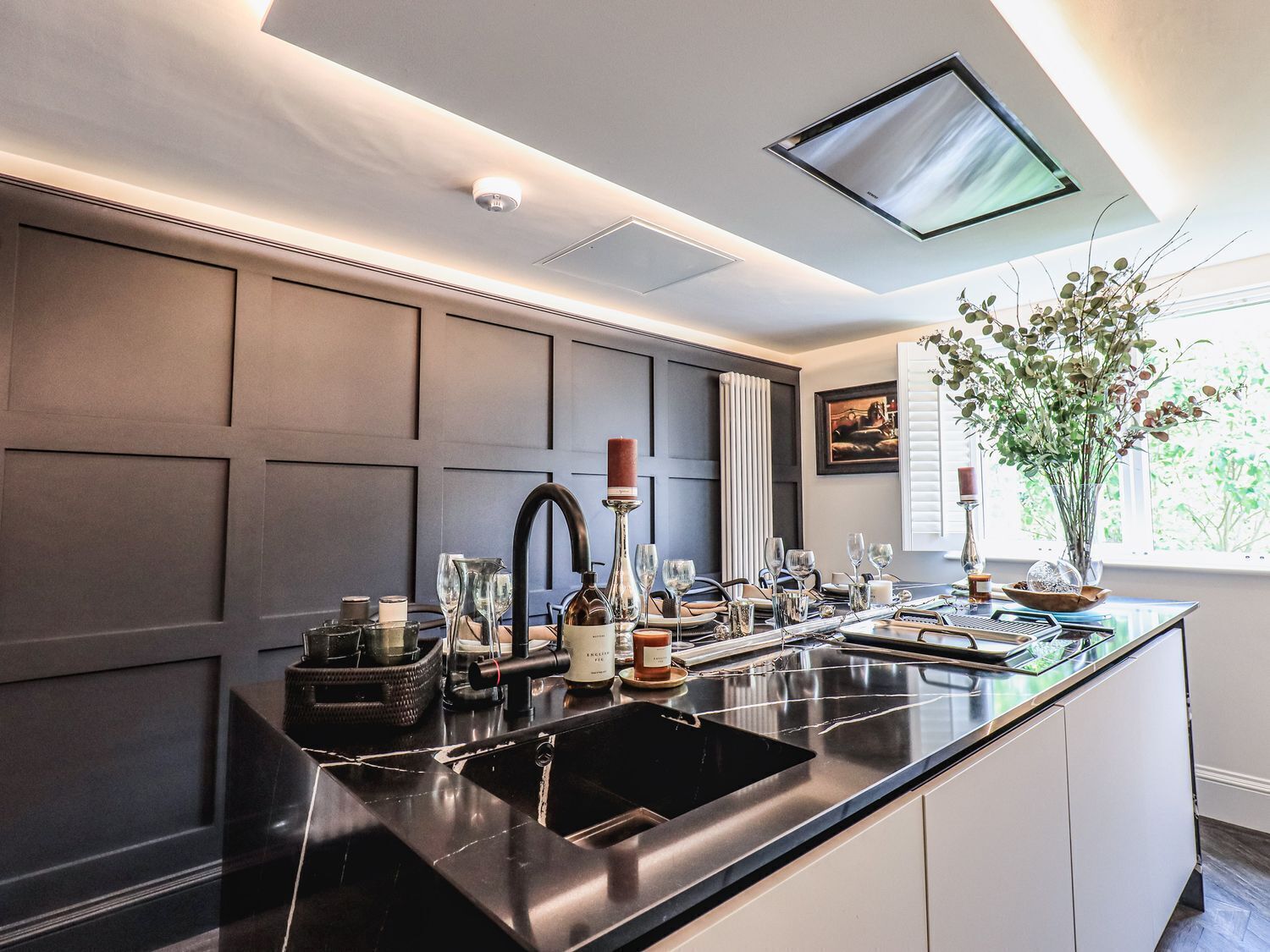 Astianpesukone, keittoastiat/astiat/ruokailuvälineet