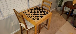 Dining - ~Cozy & Family Friendly Home~  Game Room | Self Check-in | FAST WiFi| (Overland Park)