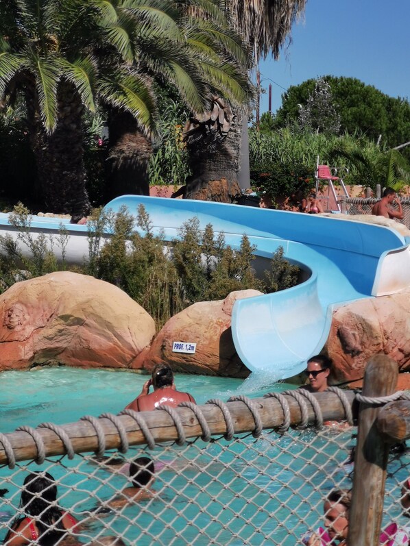 Piscine extérieure, piscine chauffée