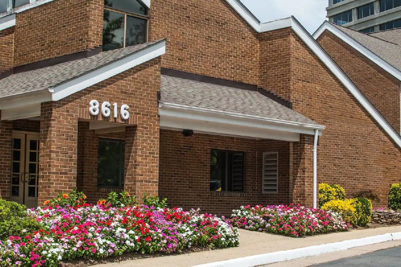 Tysons Corner Suites