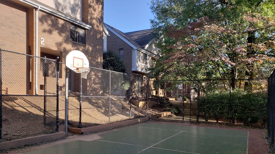 Tysons Corner Suites, A Baymont by Wyndham