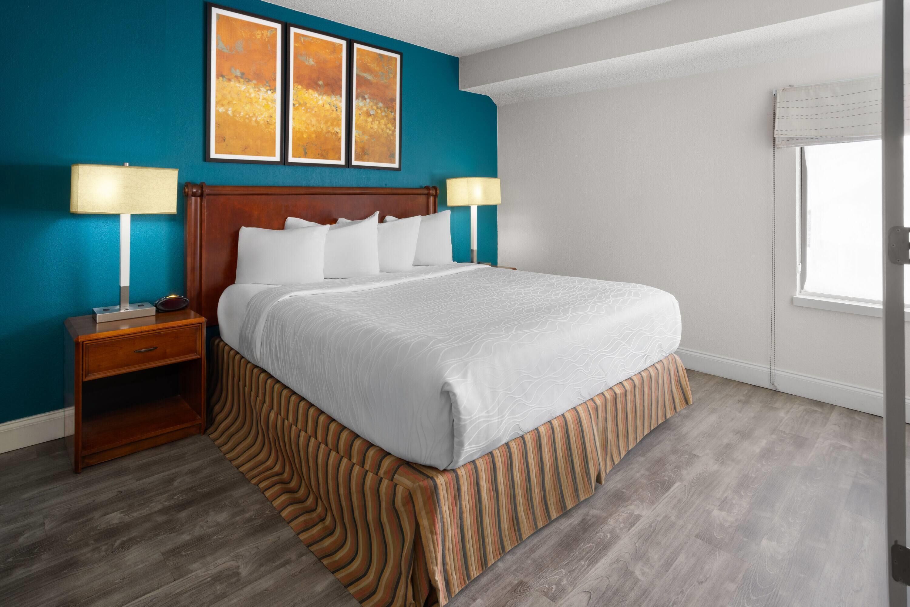 Photo - Tysons Corner Suites, A Baymont by Wyndham