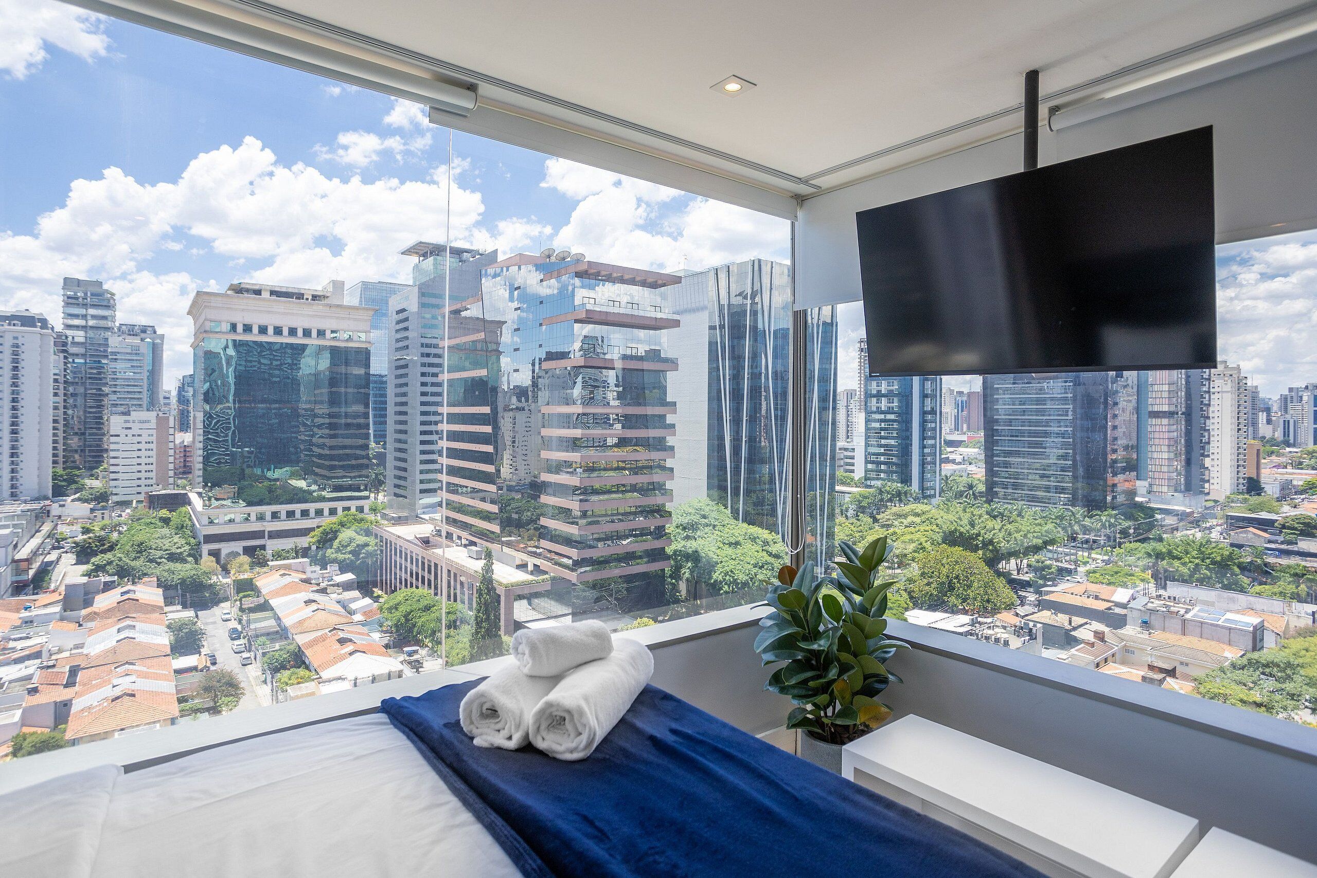 Apartment | 1 bedroom, bed sheets