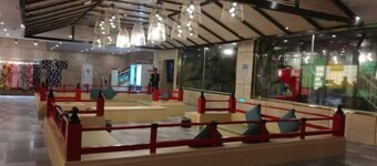 Xiangshui Yabang Yicheng Hot Spring Hotel