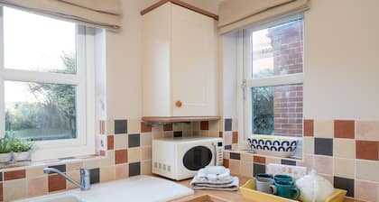 North Norfolk Coastal Cottage in the beautiful village of Snettisham