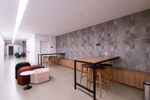 Studio Deluxe | Restauration