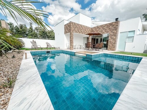 Beautiful house with pool - Santa Barbara Resort Residence