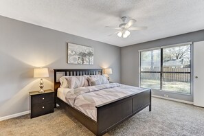 4 chambres, bureau, fer et planche à repasser, Wi-Fi gratuit