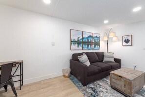 Televisio, työhuone