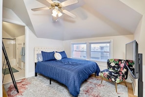 1 bedroom, desk, iron/ironing board, free WiFi