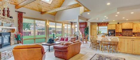 Smart-TV, peis og bøker