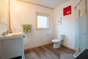 Douche, articles de toilette écologiques, sÚche-cheveux