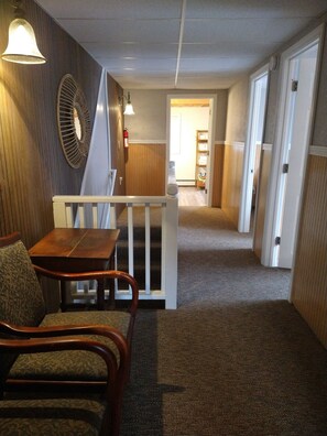 Interior - Hampton Beach ♡ Ocean Retreat - Steps From The Sand and Strip! (Hampton)