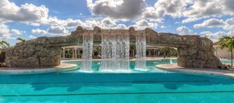 Gulf of America & Resort Style Living At Lakewood National Golf Club