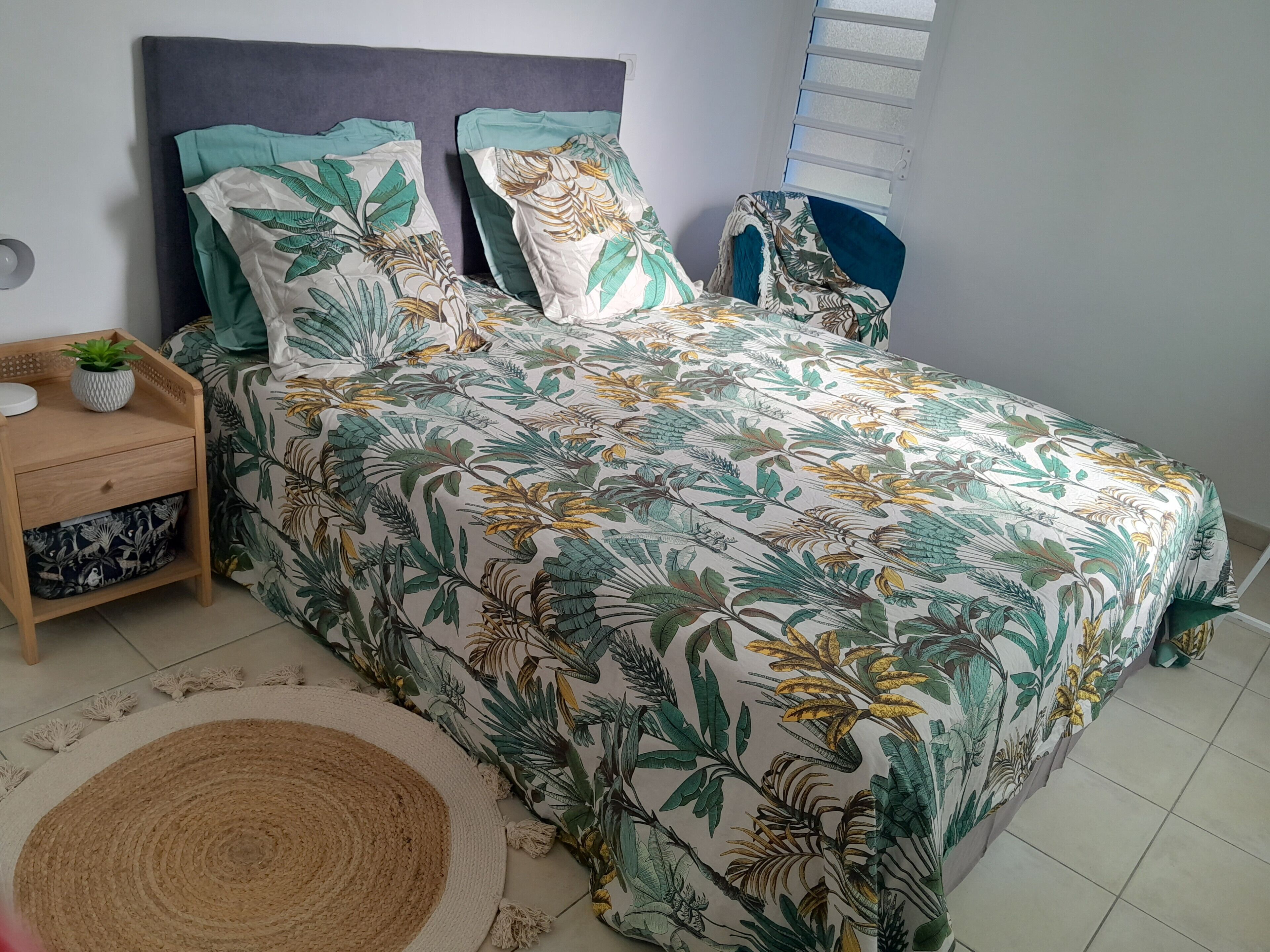 1 chambre, lit parapluie, Wi-Fi, draps fournis