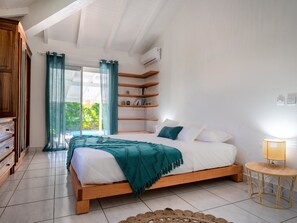 4 Schlafzimmer, Reisekinderbett, WLAN, Bettwäsche