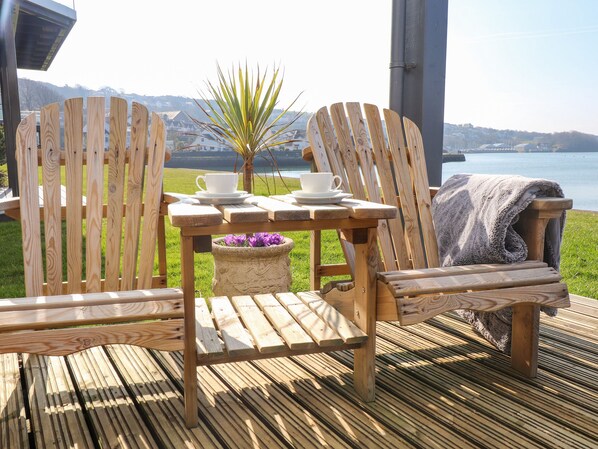 Cottage | Property grounds - White Sails (Y Felinheli)