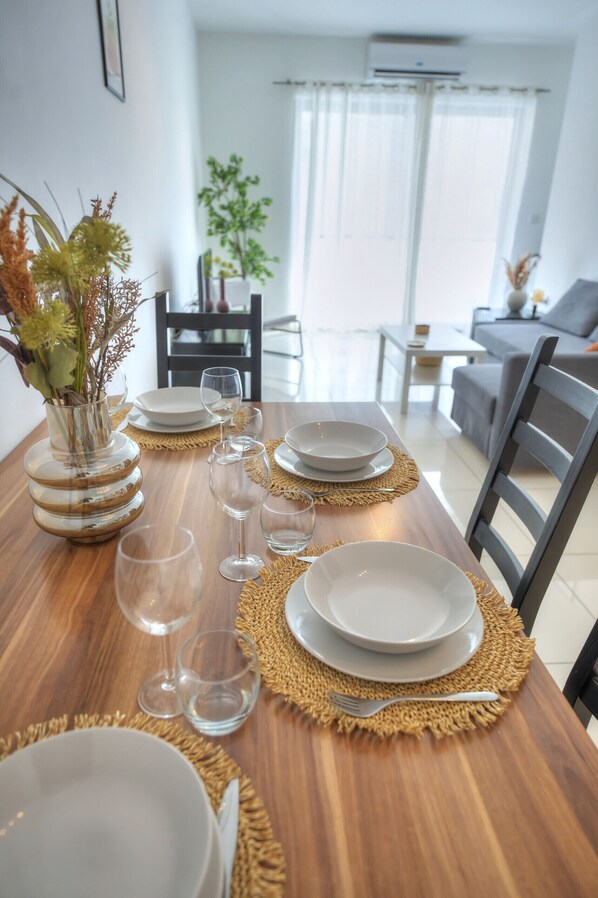 Dining - Large and modern 2bedroom with balcony GLUB1-1 (Gzira)