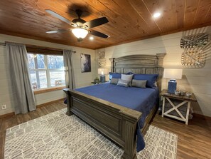 4 habitaciones, tabla de planchar con plancha y wifi gratis 