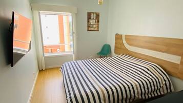 3 bedrooms, WiFi, bed sheets