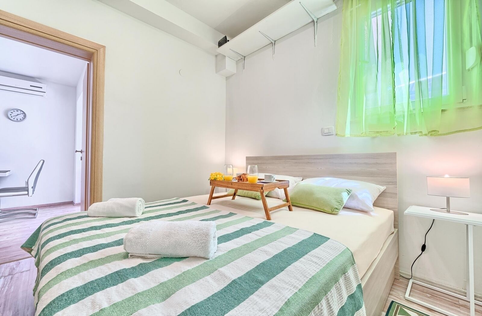 Wi-fi (inkludert) og sengetøy