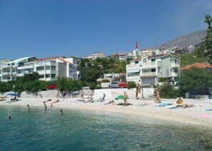 Beach - Studio apartment in Dugi Rat with Seaview, Terrace, Air condition, WIFI (5113-1) (Dugi Rat)