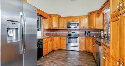 Freshly Updated | Huge Yard | Sleeps 15