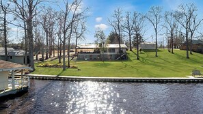 Property grounds - Freshly Updated | Huge Yard | Sleeps 15 (Farmerville)