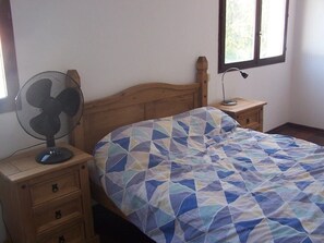 5 slaapkamers, een bureau, wifi, beddengoed