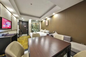 Room - Ramada by Wyndham Zhangjiajie (Zhangjiajie)