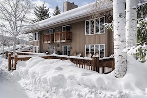 Condo, 4 habitaciones | Exterior
