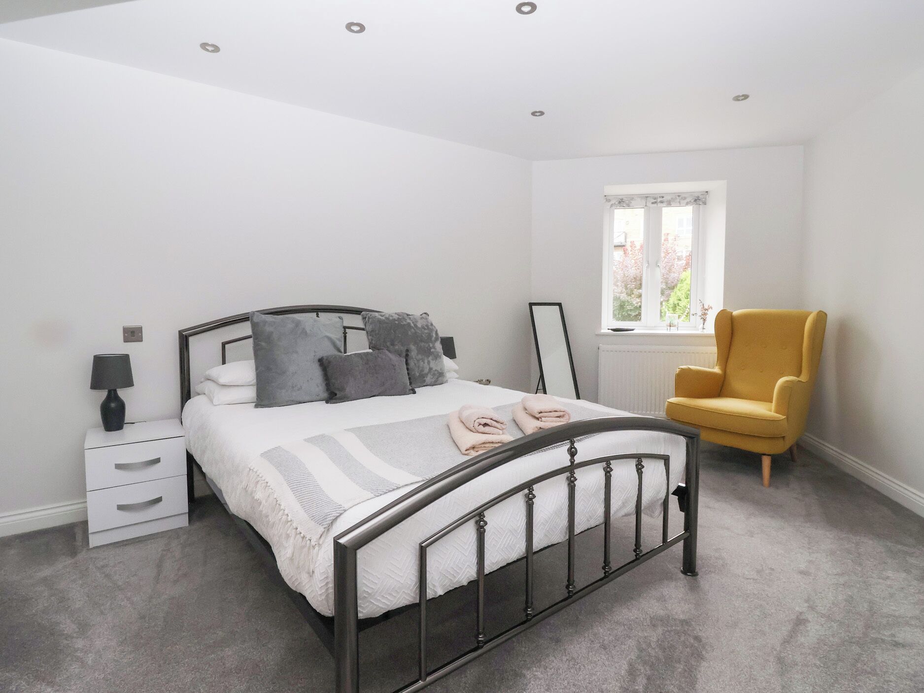 1 bedroom, individually decorated, individually furnished, free WiFi