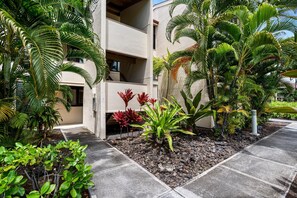Condo, Multiple Beds (Keauhou Kona Surf & Racquet Club #5-1) | Property grounds