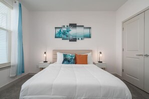 2 bedrooms, desk, iron/ironing board, free WiFi