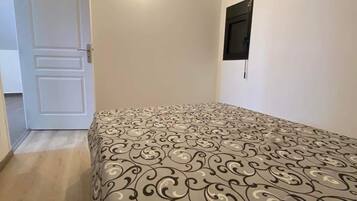 3 chambres, draps fournis