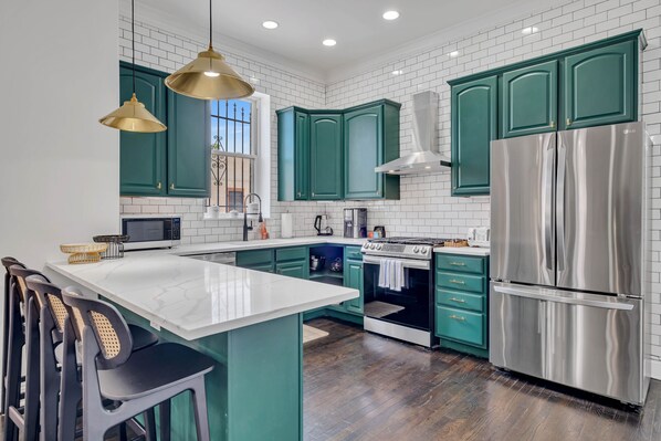 Fridge, microwave, oven, dishwasher