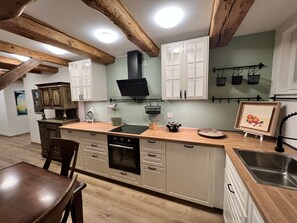 Mikrowelle, Geschirrspüler