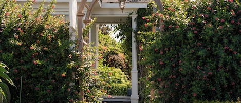 Enceinte de lâhĂ©bergement