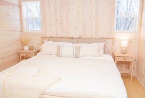 2 slaapkamers, reisbedje, wifi, beddengoed